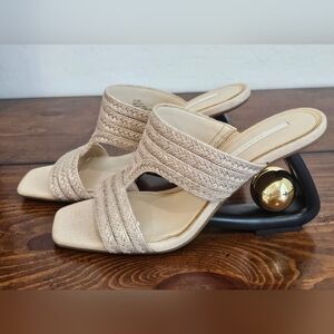 Gianni Bini Tan Braided Raffia Mule/Sandals W/Sculpted Gold Accent Size 9 & 9.5